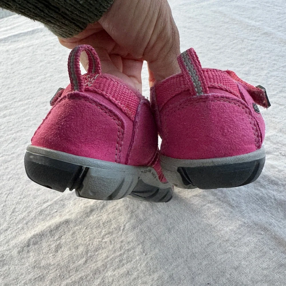 KEEN Seacamp Kids 7 Pink Girl Sandals Hiking Water Shoe Swim River Beach toddler